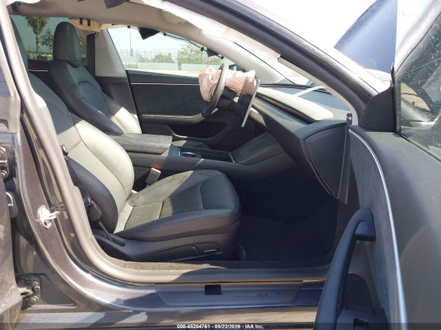 Tesla Model 3 Long Range Dual Motor All-wheel Drive