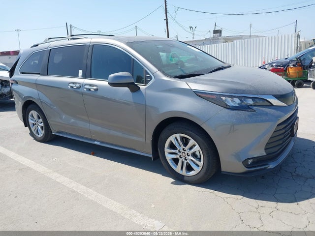2026 Toyota Sienna