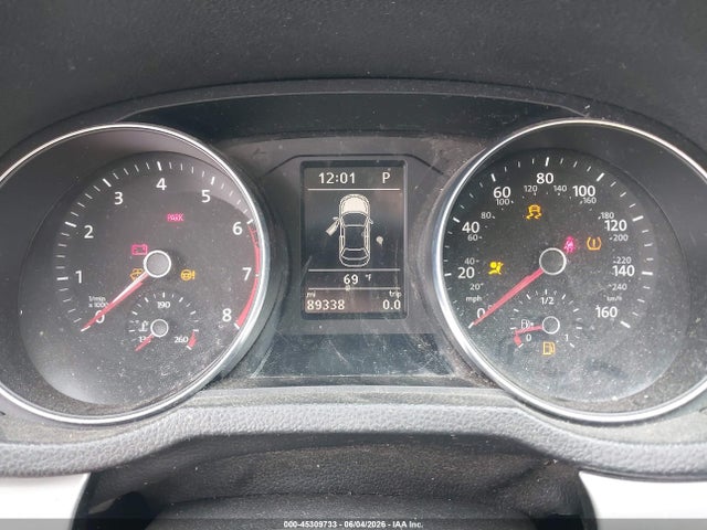 Volkswagen Passat 1.8t S