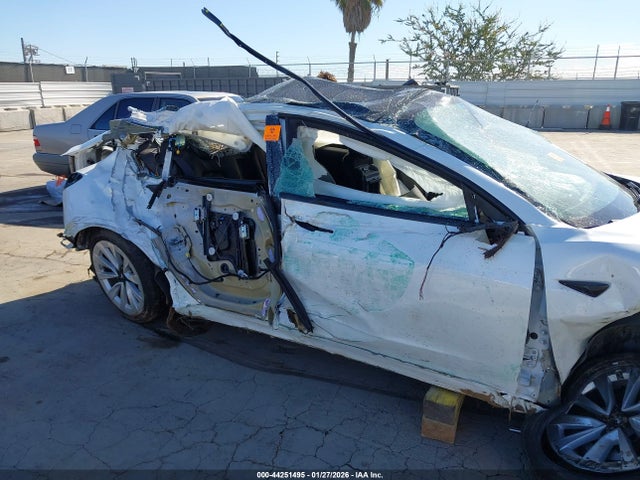 Tesla Model 3 Standard Range Plus Rear-wheel Drive