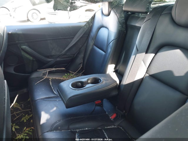 Tesla Model 3 Standard Range Plus Rear-wheel Drive
