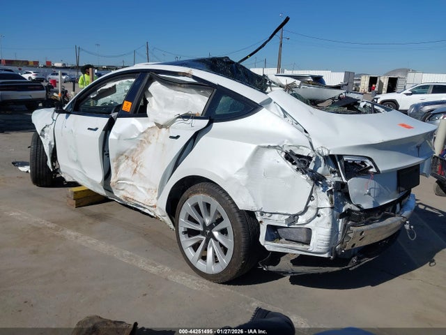 Tesla Model 3 Standard Range Plus Rear-wheel Drive