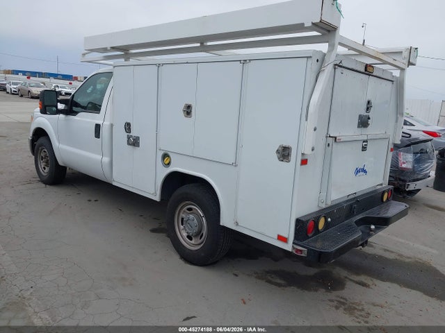 Ford F-350 Xl