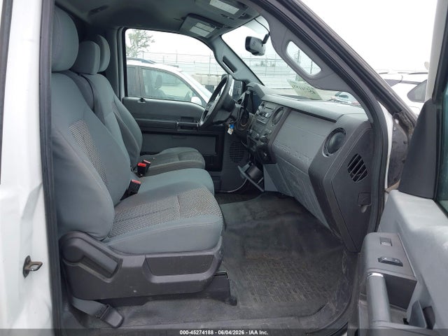 Ford F-350 Xl