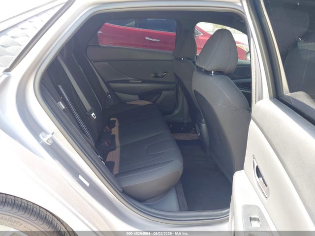 Hyundai ELANTRA Sel Sport