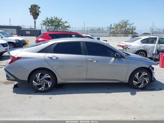 Hyundai ELANTRA Sel Sport