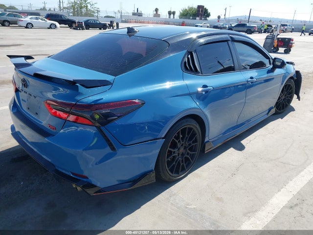 Toyota Camry Trd