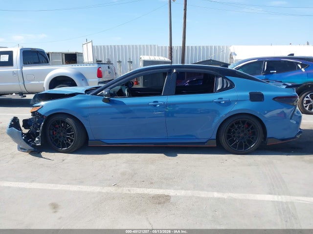 Toyota Camry Trd