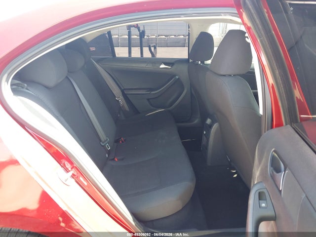 Volkswagen Jetta 1.4t S