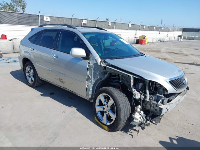 Salvage Lexus RX Image