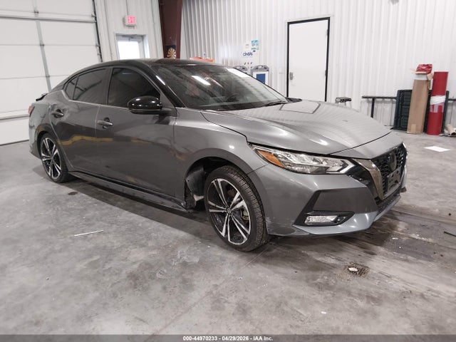 Salvage Nissan Sentra Image