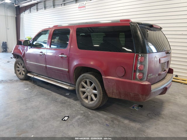 GMC Yukon Denali
