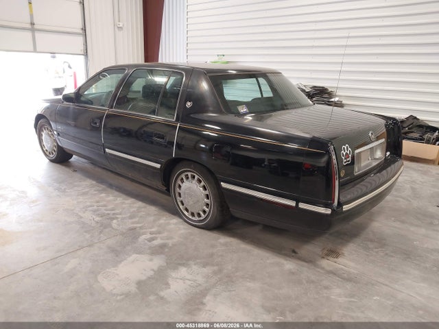 Cadillac DeVille Standard