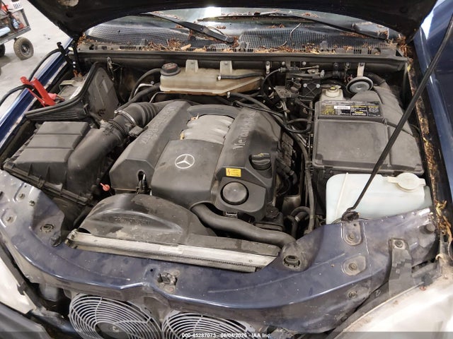 Mercedes-Benz M-Class 320