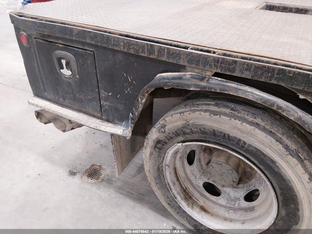 Ford F-550 Xl