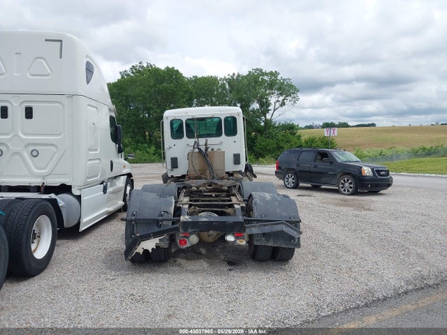Peterbilt 579