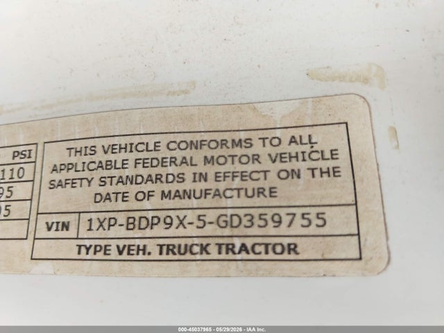 Peterbilt 579
