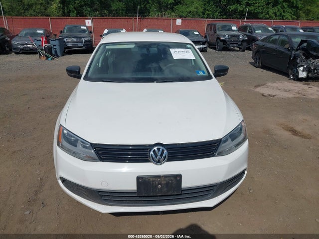 Volkswagen Jetta 2.0l S