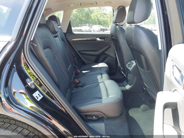 Audi Q5 2.0t Premium