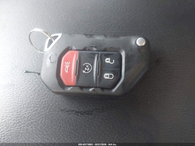 Jeep Wrangler Sahara Altitude 4x4
