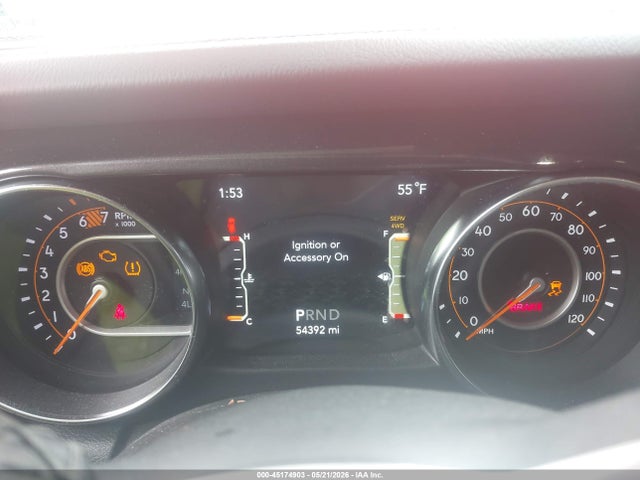 Jeep Wrangler Sahara Altitude 4x4