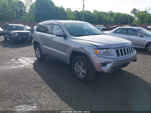 Salvage Jeep Grand Cherokee Image