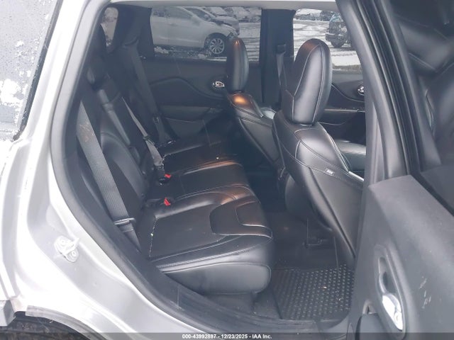 Jeep Cherokee Altitude 4x4