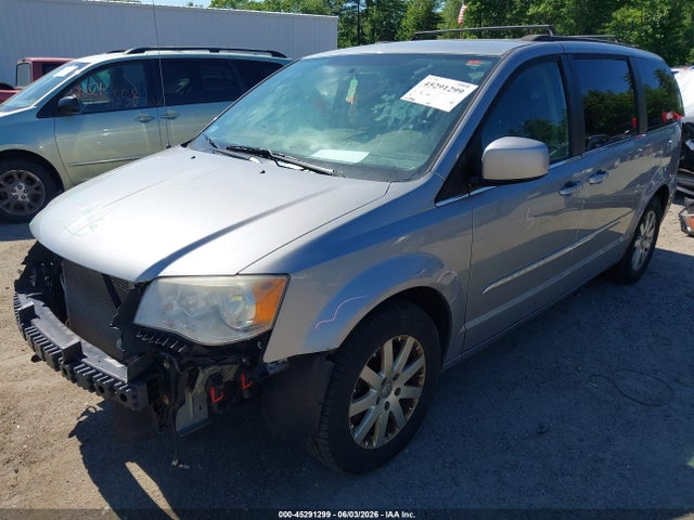 Chrysler Town & Country Touring