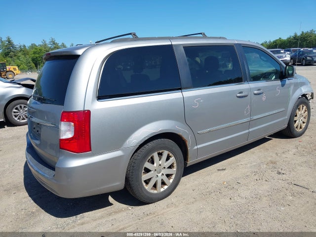 Chrysler Town & Country Touring