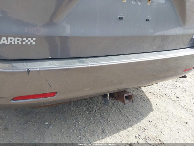 Toyota Sienna Le 8 Passenger
