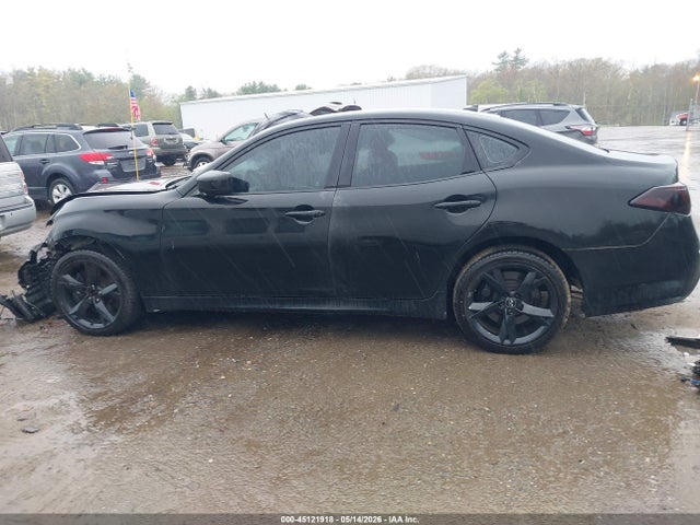 INFINITI Q70 3.7x