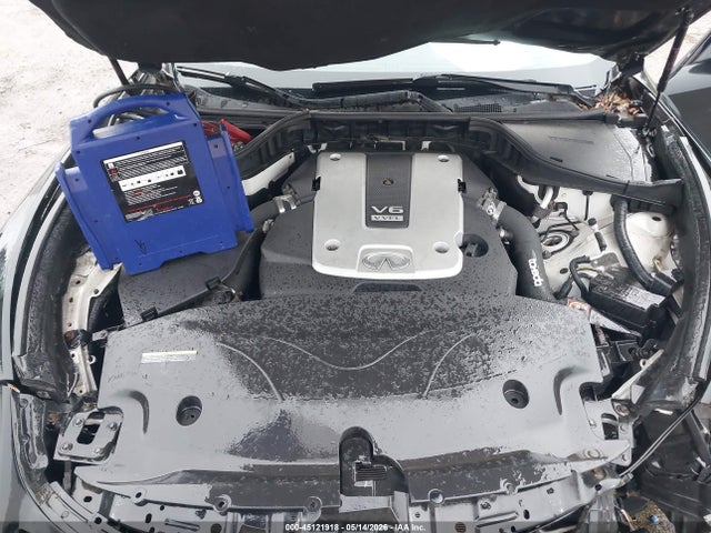 INFINITI Q70 3.7x
