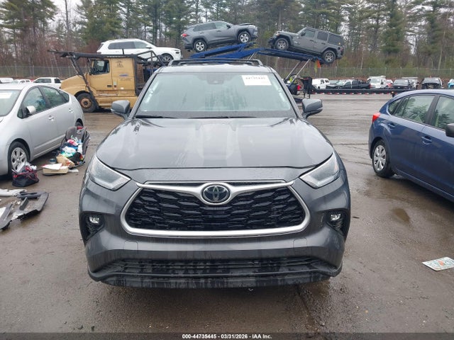 Toyota Highlander Le