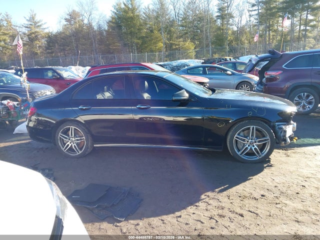 Mercedes-Benz E-Class 4matic