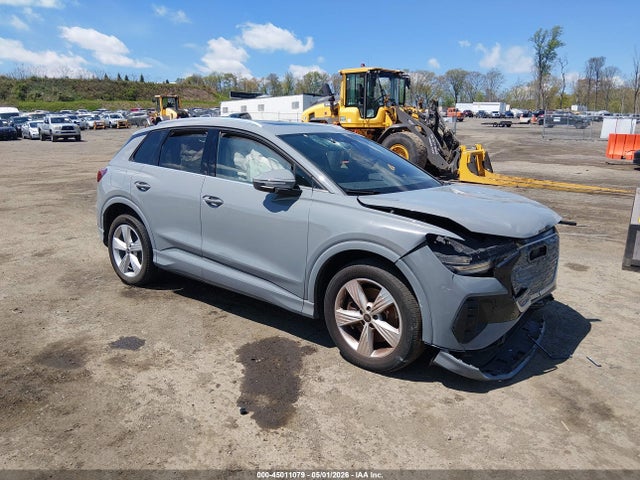 Audi Q4 Premium Plus 50 Quattro