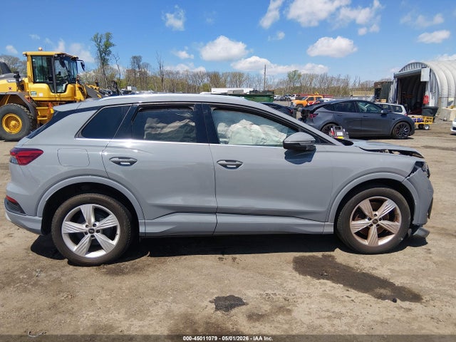 Audi Q4 Premium Plus 50 Quattro