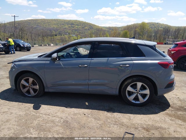 Audi Q4 Premium Plus 50 Quattro