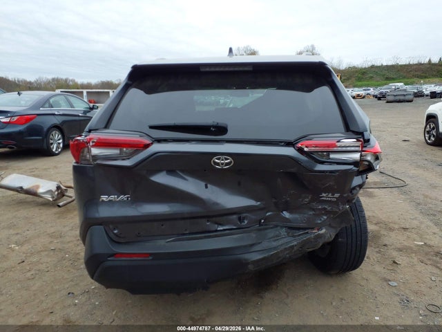 Toyota RAV4 Xle Premium