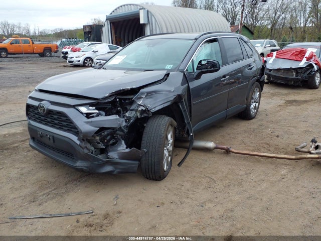 Toyota RAV4 Xle Premium