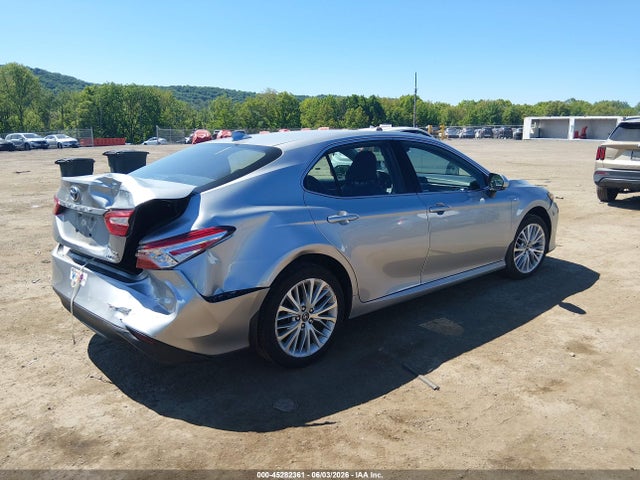Toyota Camry Xle Hybrid