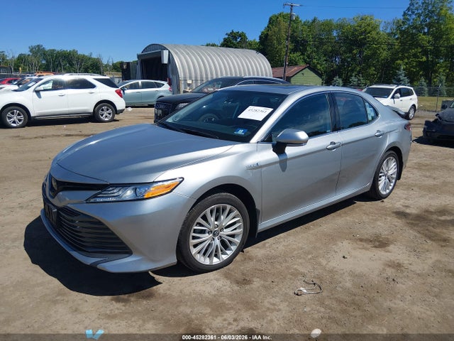 Toyota Camry Xle Hybrid