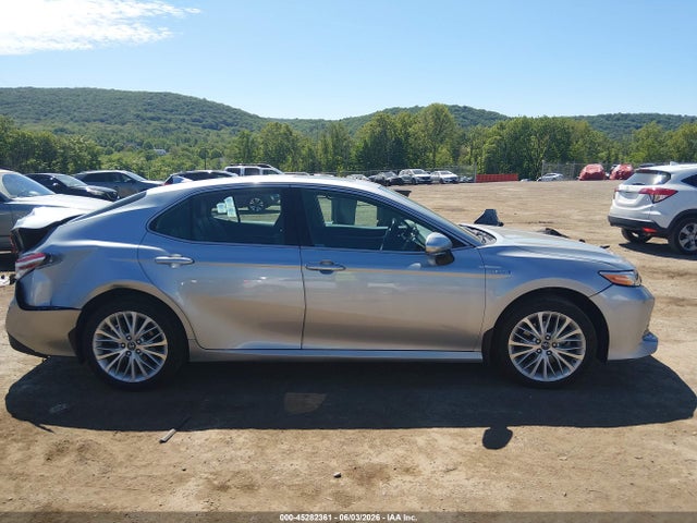 Toyota Camry Xle Hybrid