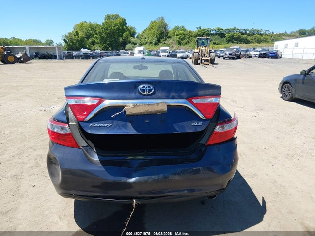 Toyota Camry Xle