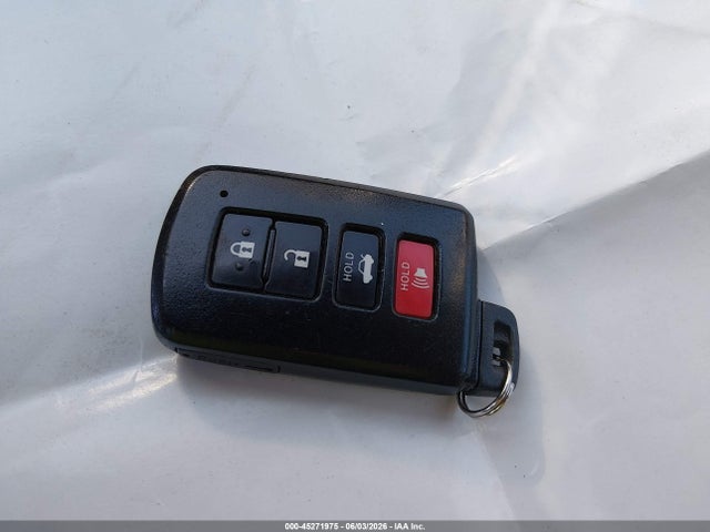 Toyota Camry Xle