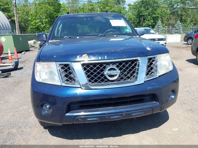 Nissan Pathfinder Se