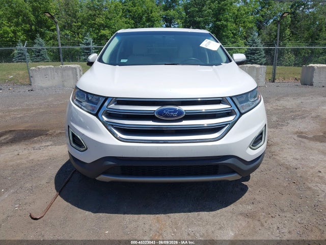 Ford Edge Titanium