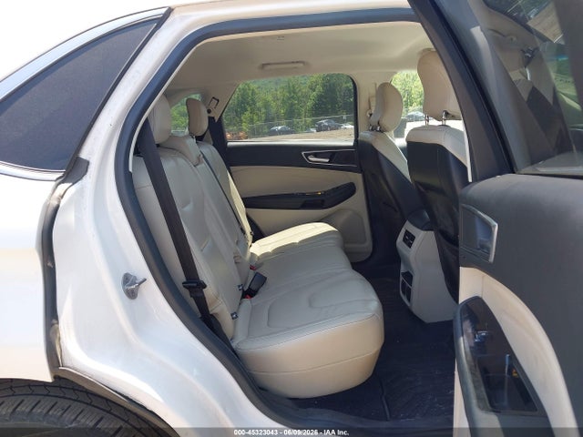 Ford Edge Titanium