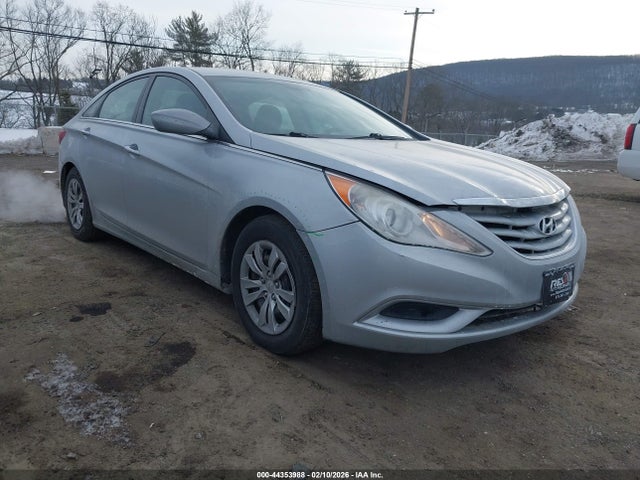 Salvage Hyundai SONATA Image