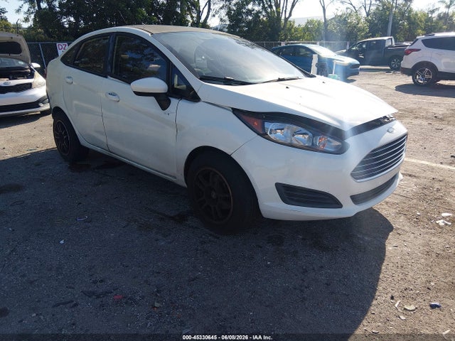 Salvage Ford Fiesta Image
