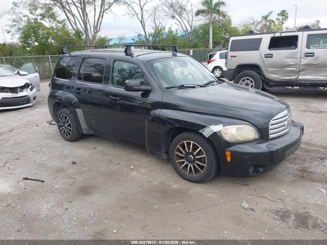 Salvage Chevrolet HHR Image